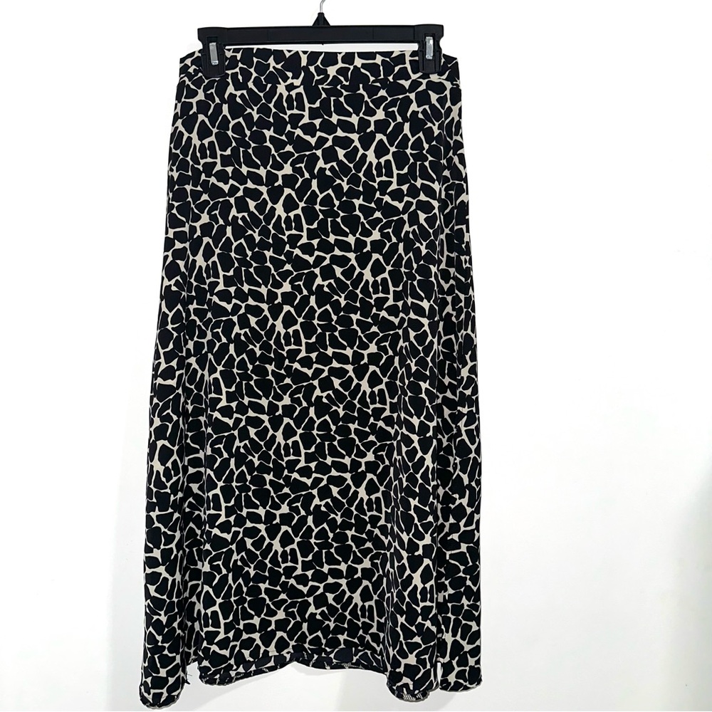 🌷5/$20 SHEIN Women’s Long Skirt